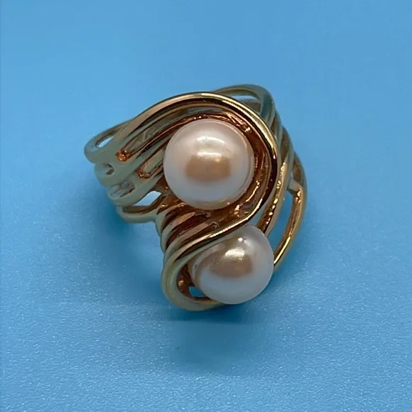 Gold & pearl swirl ring Sz 5 - Picture 3 of 8